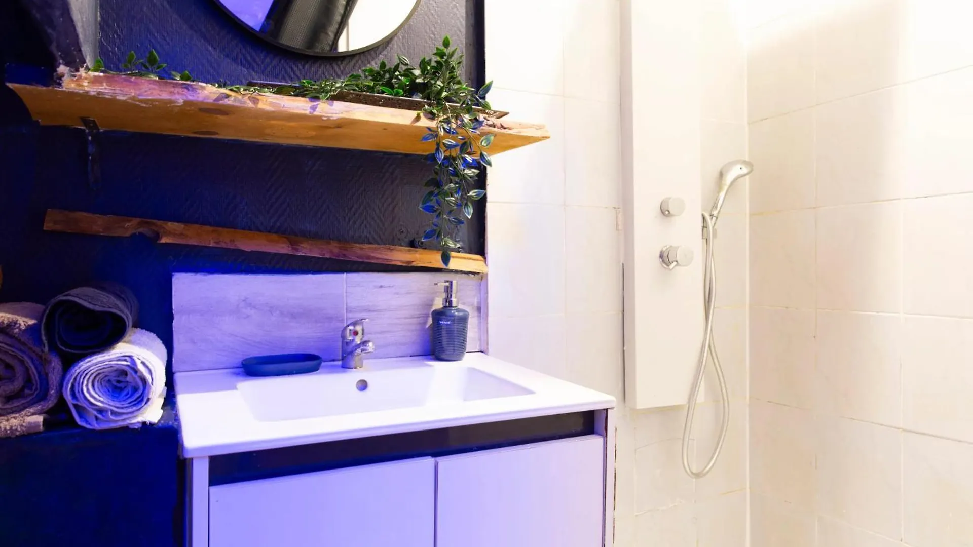 Studio Confortable A Paris Avec Equipements Modernes