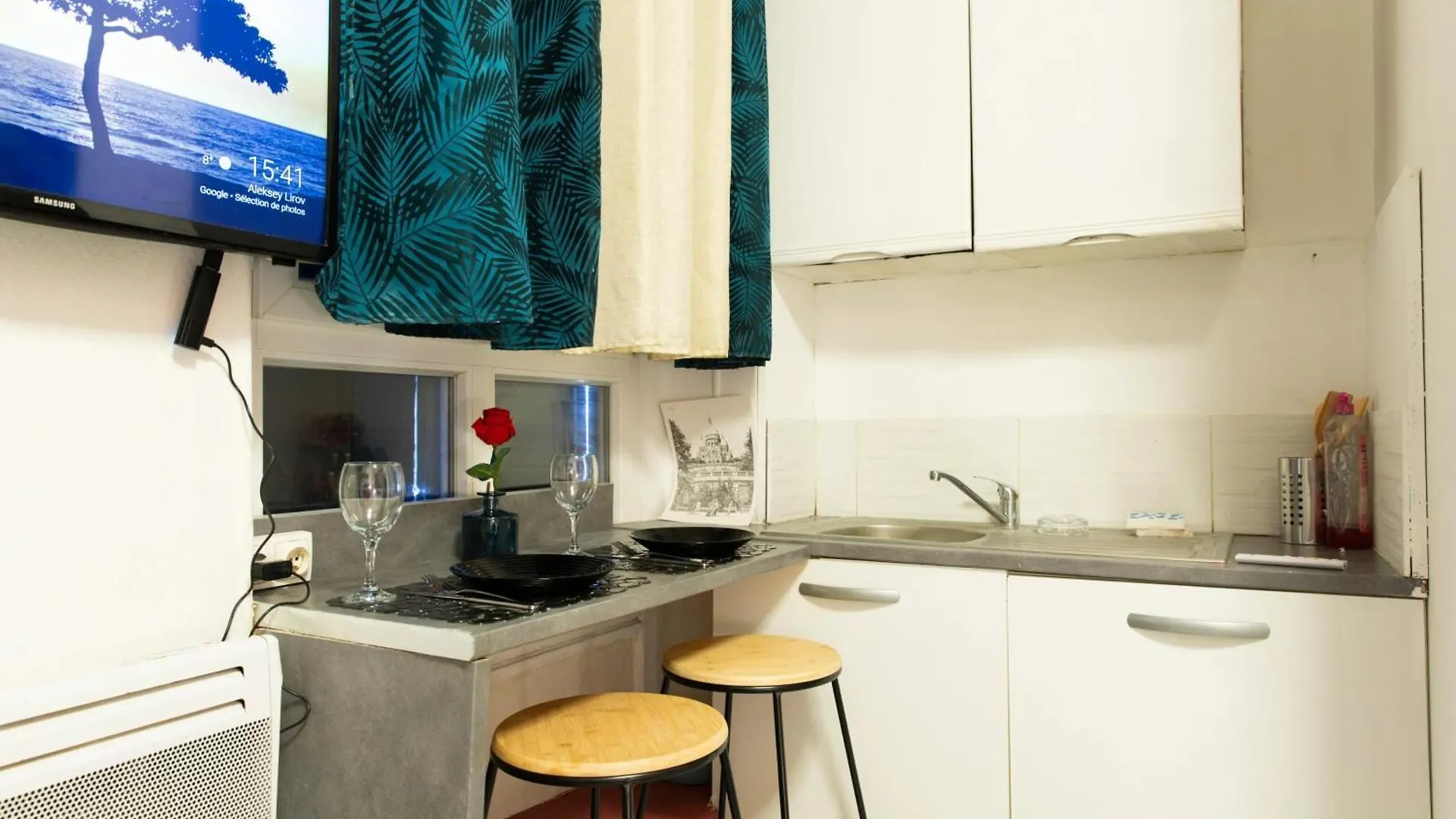 Studio Confortable A Paris Avec Equipements Modernes 0*,
